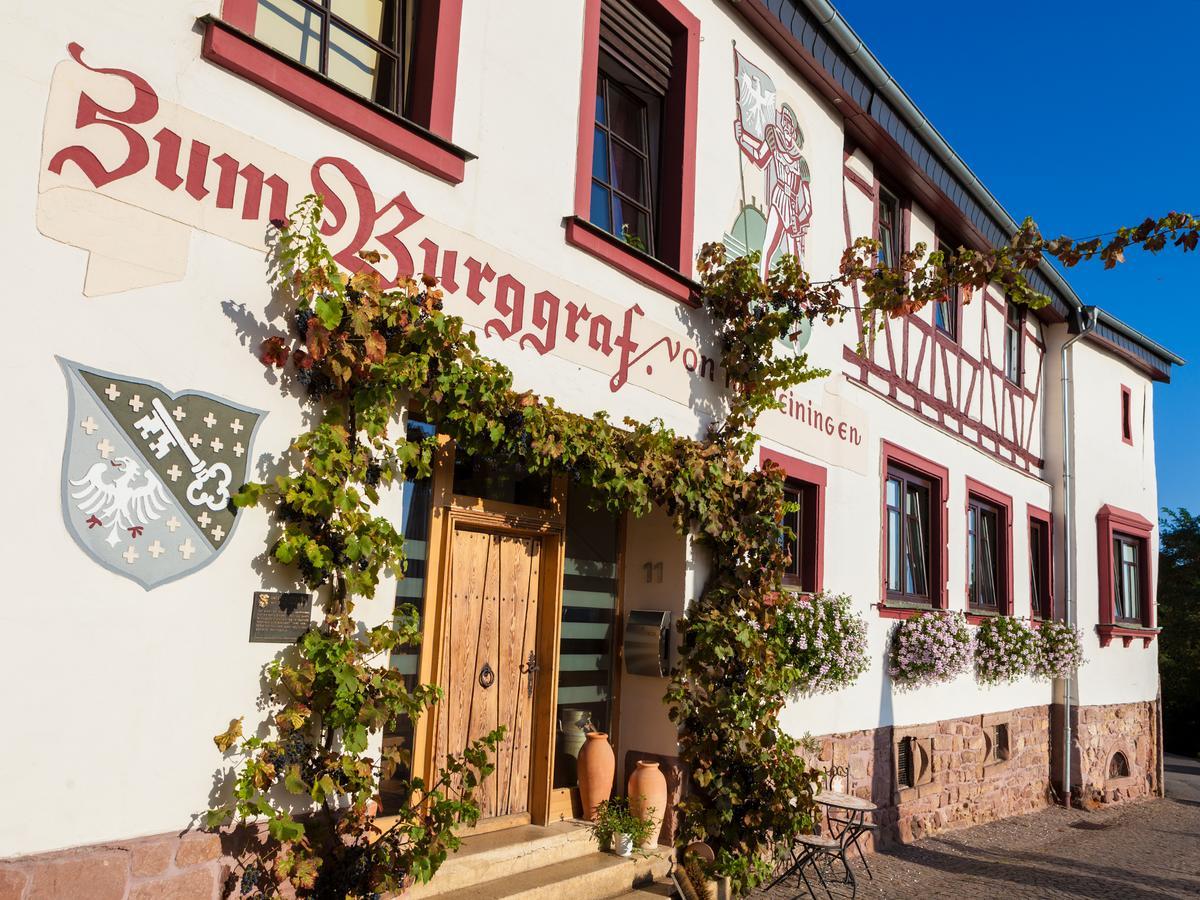 Zum Burggraf 3*